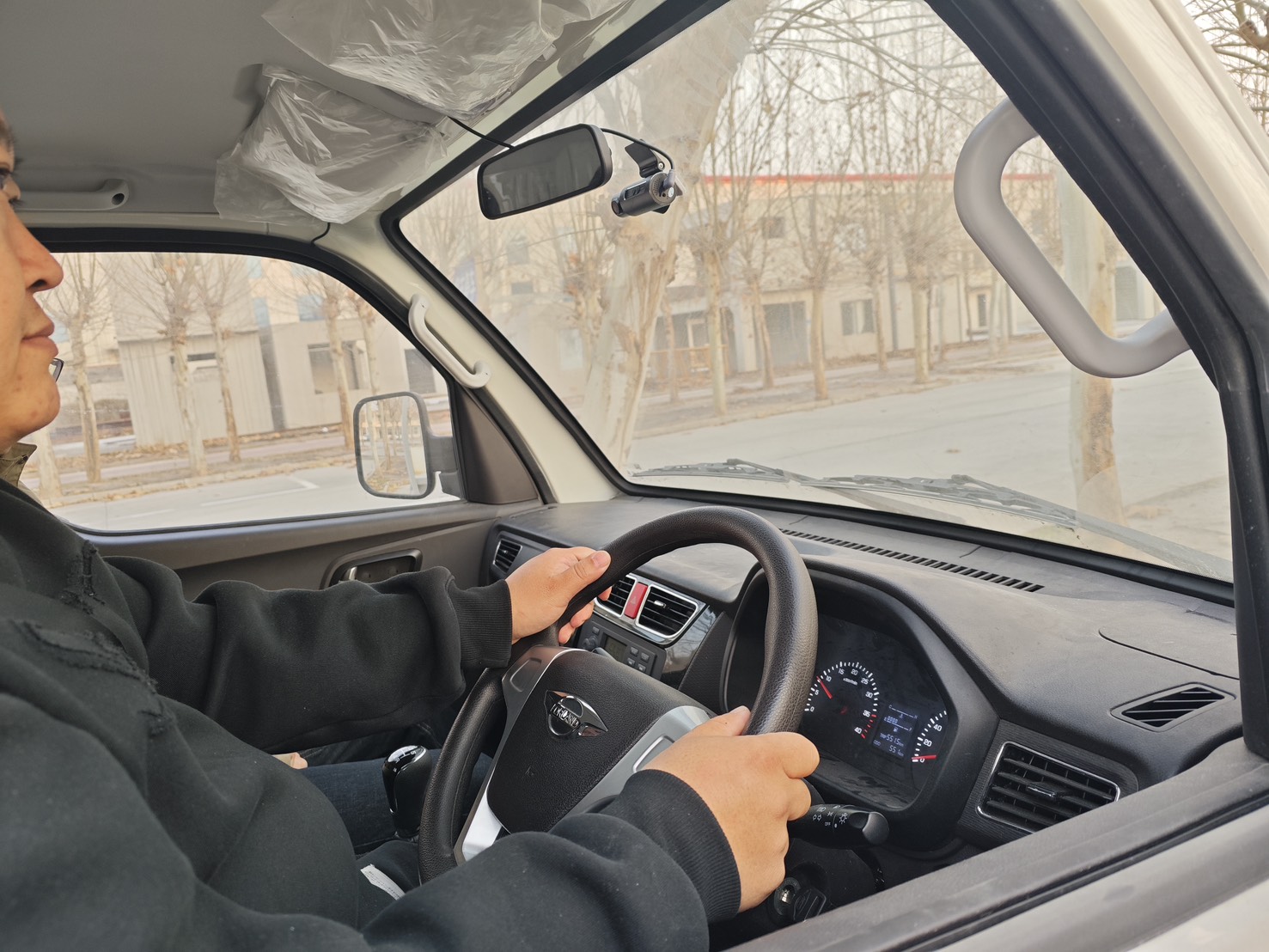 右ハンドル車・左側通行の運転技術